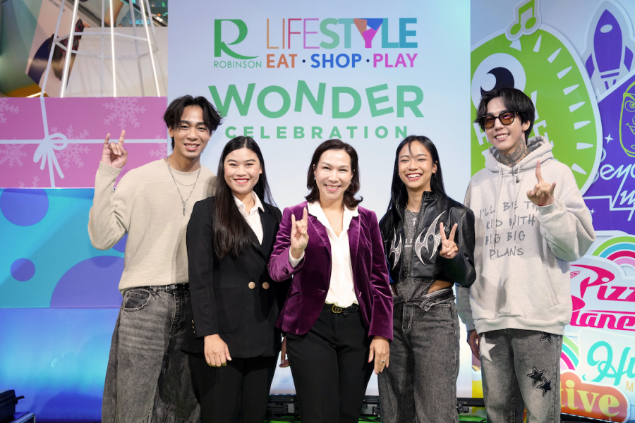 โรบินสันไลฟ์สไตล์ ในเครือเซ็นทรัล รีเทล ชวนเฉลิมฉลองเทศกาลแห่งความสุขส่งท้ายปีสุดยิ่งใหญ่ สัมผัสบรรยากาศเฟสทีฟ ต้นตริสมาสต์ยักษ์สุดตระการตาในธีมดิสนีย์ 100 ปี จัดเต็มความพิเศษ ในงาน “ROBINSON LIFESTYLE WONDER CELEBRATION” ที่ศูนย์การค้าโรบินสันไลฟ์สไตล์ ราชพฤกษ์