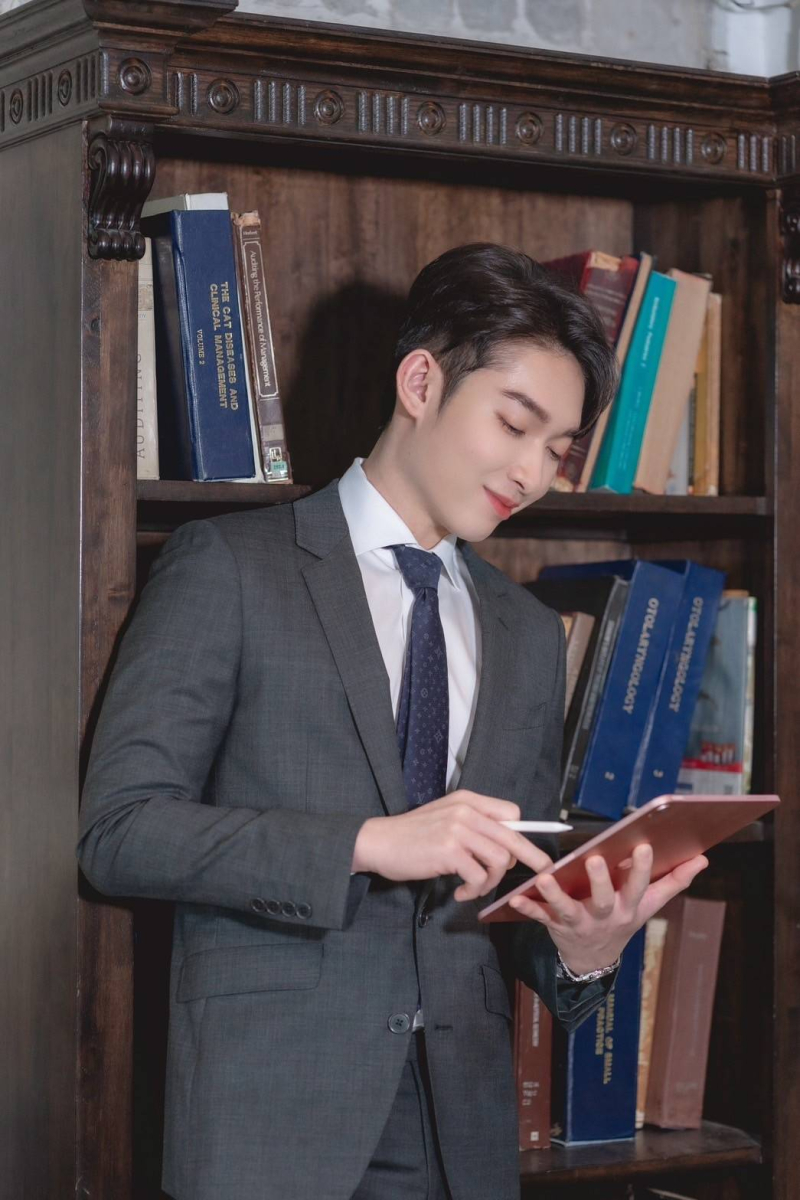 “พชรกฤษฎิ์ พร็อพเพอร์ตี้” เผยกลยุทธ์ ปี 67 เตรียมเปิด “แอพลิเคลิชั่น” สร้างโอกาสเข้าถึงแหล่งเงินทุนถูกต้องทางกฎหมาย สู่การขับเคลื่อนธุรกิจเติบโต
