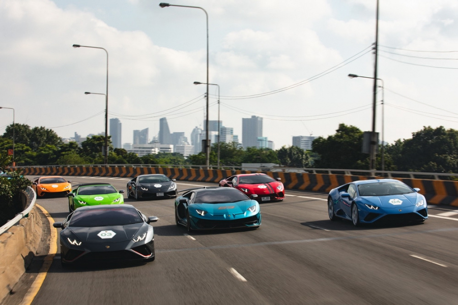 อภิชาติ ลีนุตพงษ์ ประธานกรรมการ บริษัท เรนาสโซ มอเตอร์ จำกัด ชวนเหล่าสาวกกระทิงดุแพ็คกระเป๋าไปดีท็อกซ์ทั้งกาย-ใจ กับ LAMBORGHINI WELLNESS RETREAT TRIP ณ ชีวาศรม อินเตอร์เนชั่นแนล เฮลท์ รีสอร์ท (Chiva-Som International Health Resort) รีสอร์ทเพื่อสุขภาพระดับโลก