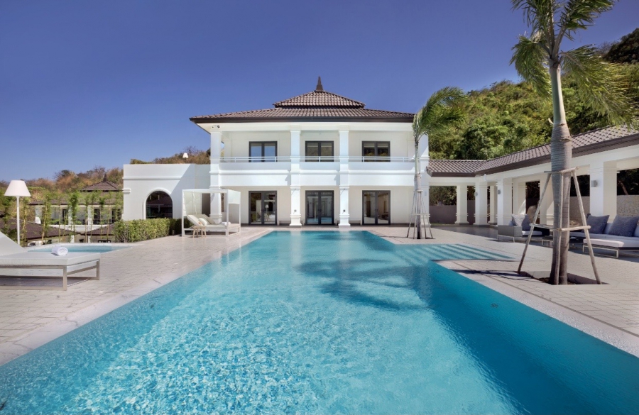 นักลงทุนเพิ่มการลงทุนและซื้อที่อยู่อาศัยสุดหรูในหัวหินมากขึ้น สร้างความคึกคักให้กับตลาดอสังฯ ในหัวหินแบบก้าวกระโดด  “บันยัน เรสซิเดนซ์ หัวหิน” หนึ่งในที่พักอาศัยระดับลักซัวรี่ของเมืองหัวหินที่กำลังได้รับความสนใจมากขึ้น เนื่องจากทำเลมีความคล้ายคลึงกับ “แฮมป์ตันส์” เมืองตากอากาศของมหาเศรษฐีระดับโลก