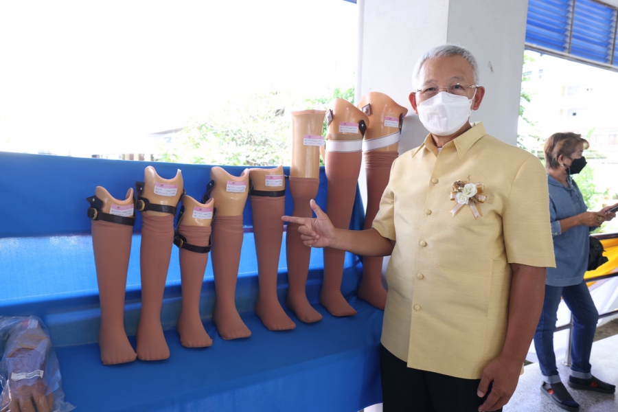 มูลนิธิธรรมาภิบาลทางการแพทย์ ร่วมกับ แพทยสภา สถาบันพระปกเกล้า สธ. และคณะนักศึกษาปธพ.9 จัด “โครงการหน่วยแพทย์อาสาเฉพาะทางร่วมใจเฉลิมพระเกียรติ พระบาทสมเด็จพระเจ้าอยู่หัว ครั้งที่ 5 ประจำปี 2565” จ.ราชบุรี