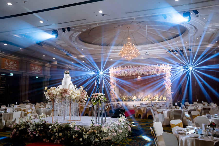 Love Bliss 1.1 Wedding Open House แพคเกจเริ่มต้น 180,000 บาท ฟรี ! จอ LED