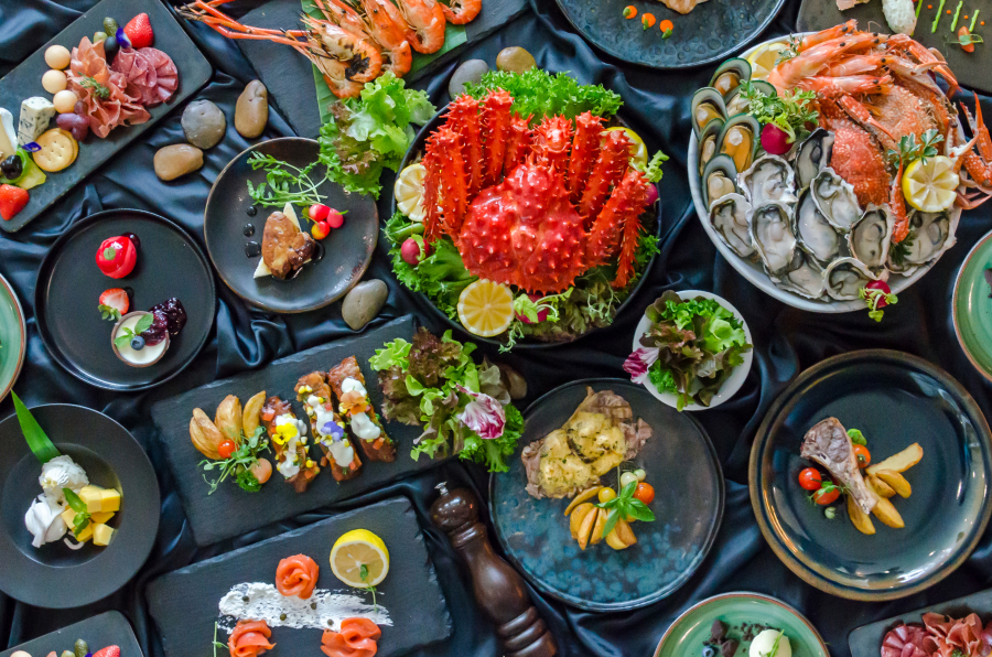 ฉลองวันแม่ใจกลางกรุง คุณแม่ทานฟรี ! เมื่อมา 4 ท่าน จ่ายเพียง 3 ท่าน โรงแรมเดอะ เบอร์เคลีย์ ประตูน้ำ