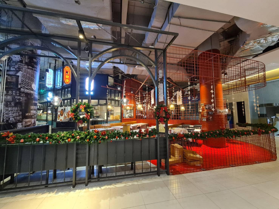 “ชิงช้าชาลี” ร้านอาหารไทยแท้ต้นตำรับ ภายใต้ร้าน Metro Square รสชาติแบบไทยแท้ๆ จัดเต็มด้วยเมนูอาหารไทยโบราณที่หาทานได้ยาก