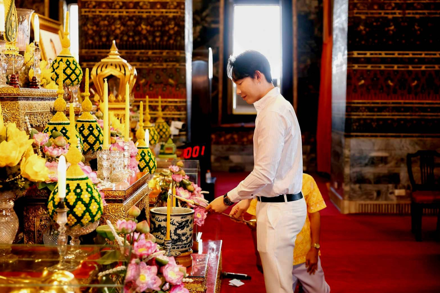 สร้างบุญวันคล้ายวันเกิด CEO