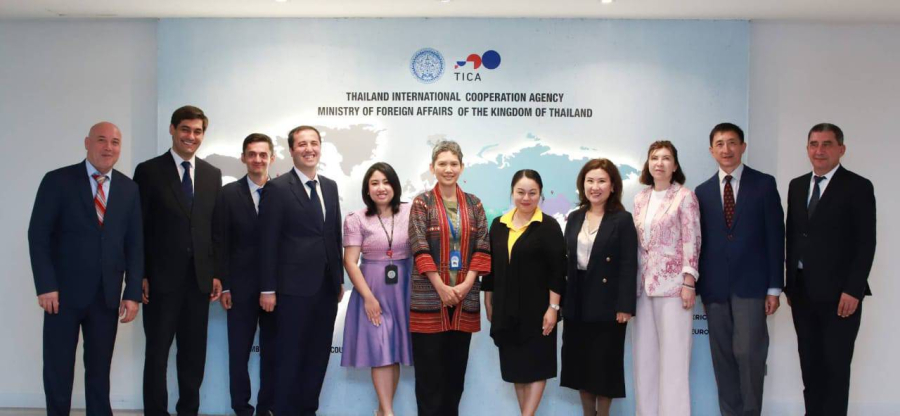 สถานเอกอัครราชทูต ณ กรุงอัสตานา เดินหน้าผลักดัน “การทูตเพื่อการพัฒนา” ผ่านการเสริมสร้างความมั่นคงด้านสุขภาพให้แก่บุคลการด้านการแพทย์และสาธารณสุขของสาธารณรัฐคีร์กีซและทาจิกิสถาน